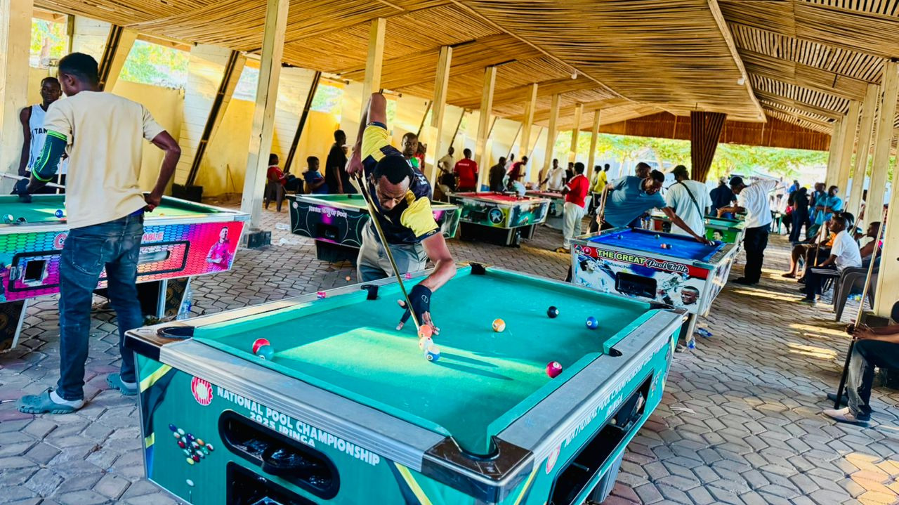 MCHEZAJI WA POOL TABLE  WA MAMLAKA YA UDHIBITI WA MBOLEA TANZANIA (TFRA)